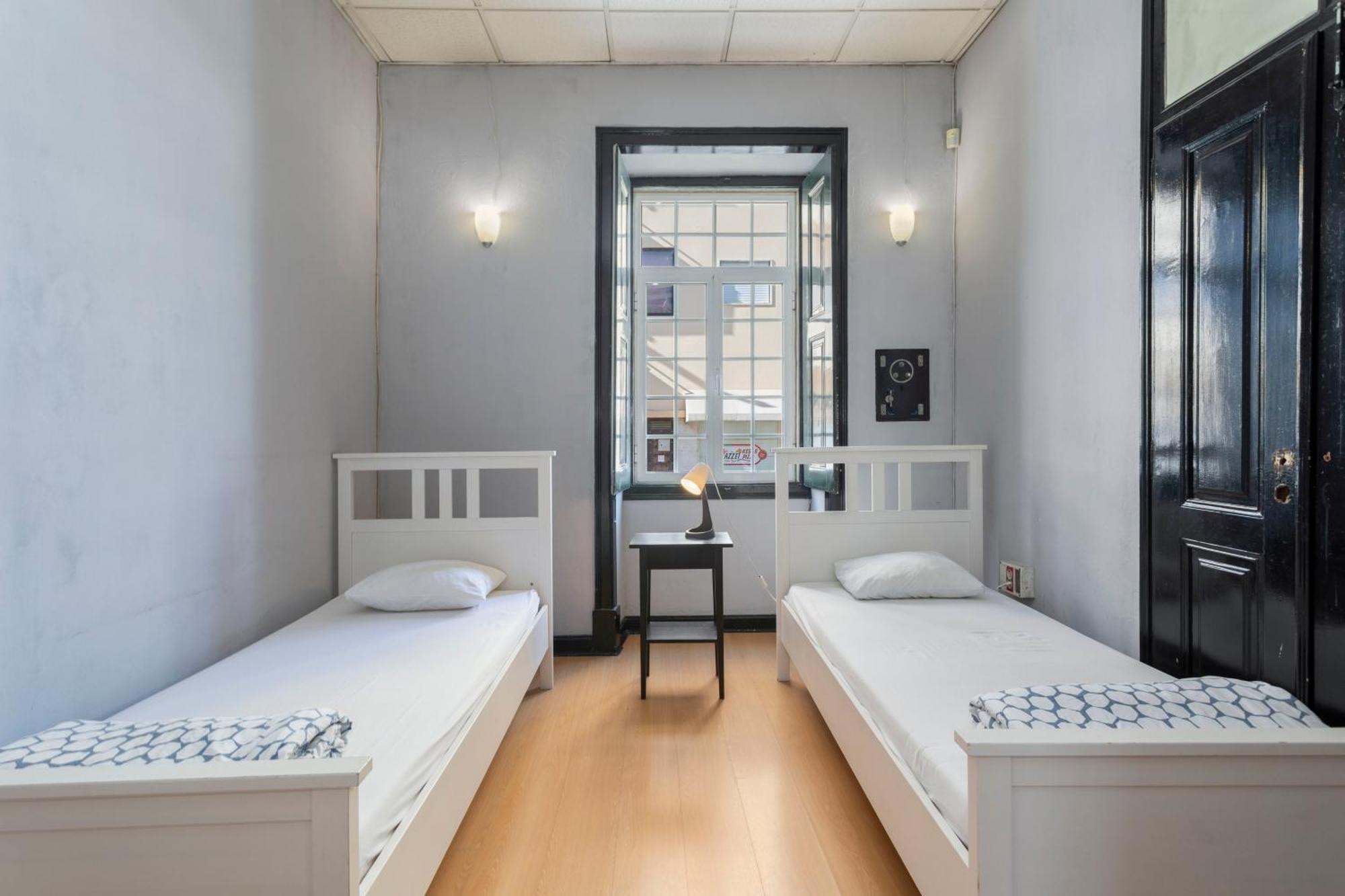 Le Penguin Hostel Faro Eksteriør bilde