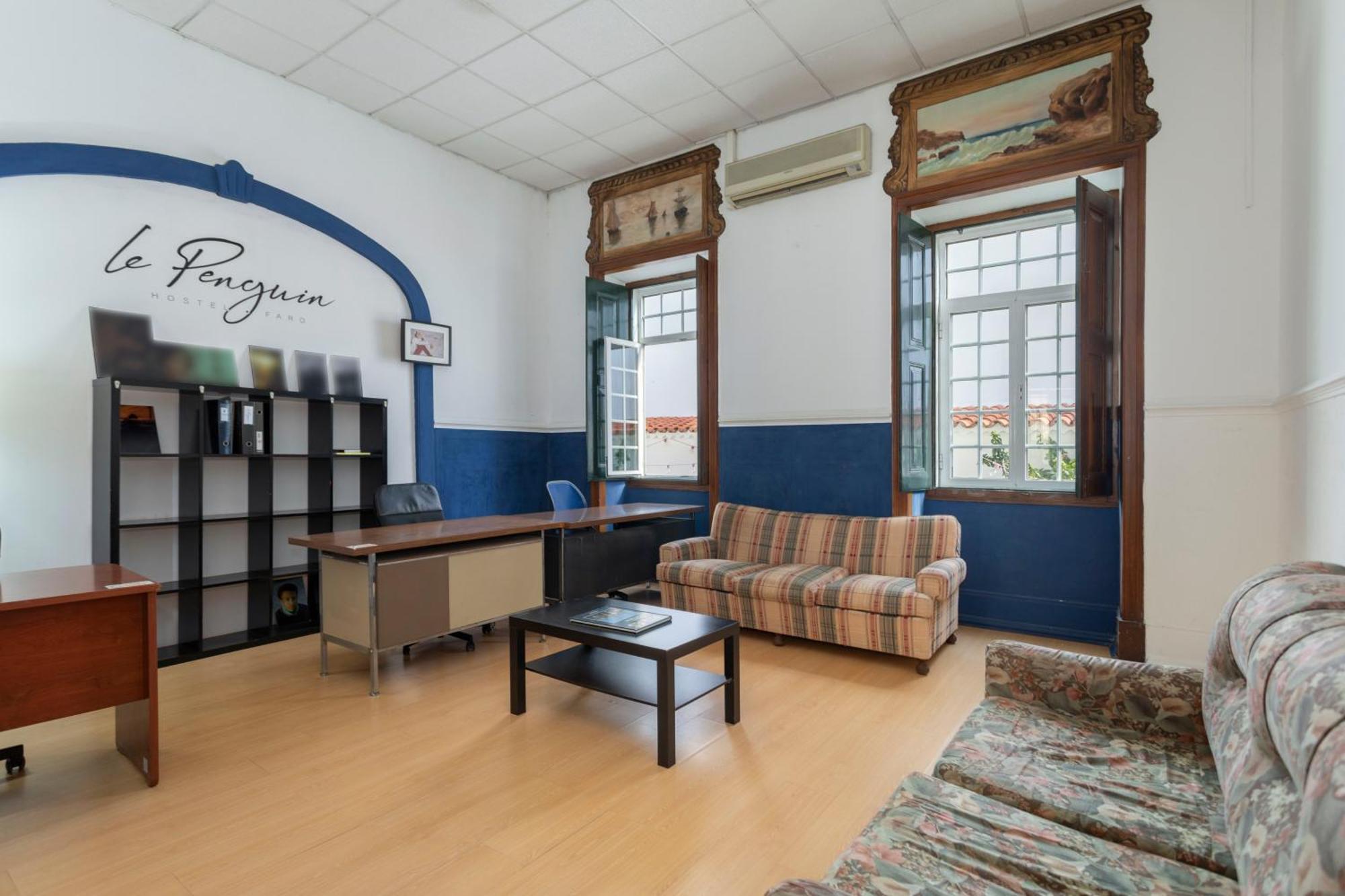 Le Penguin Hostel Faro Eksteriør bilde