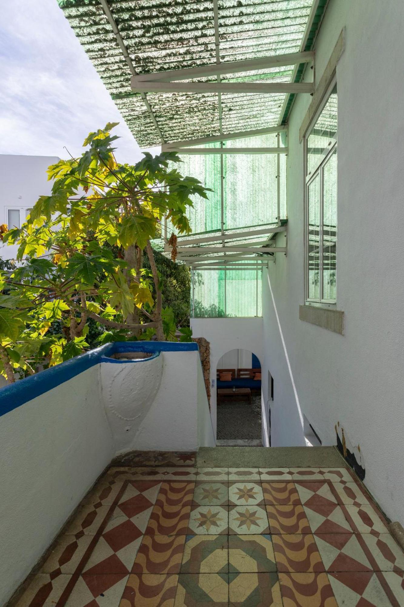 Le Penguin Hostel Faro Eksteriør bilde