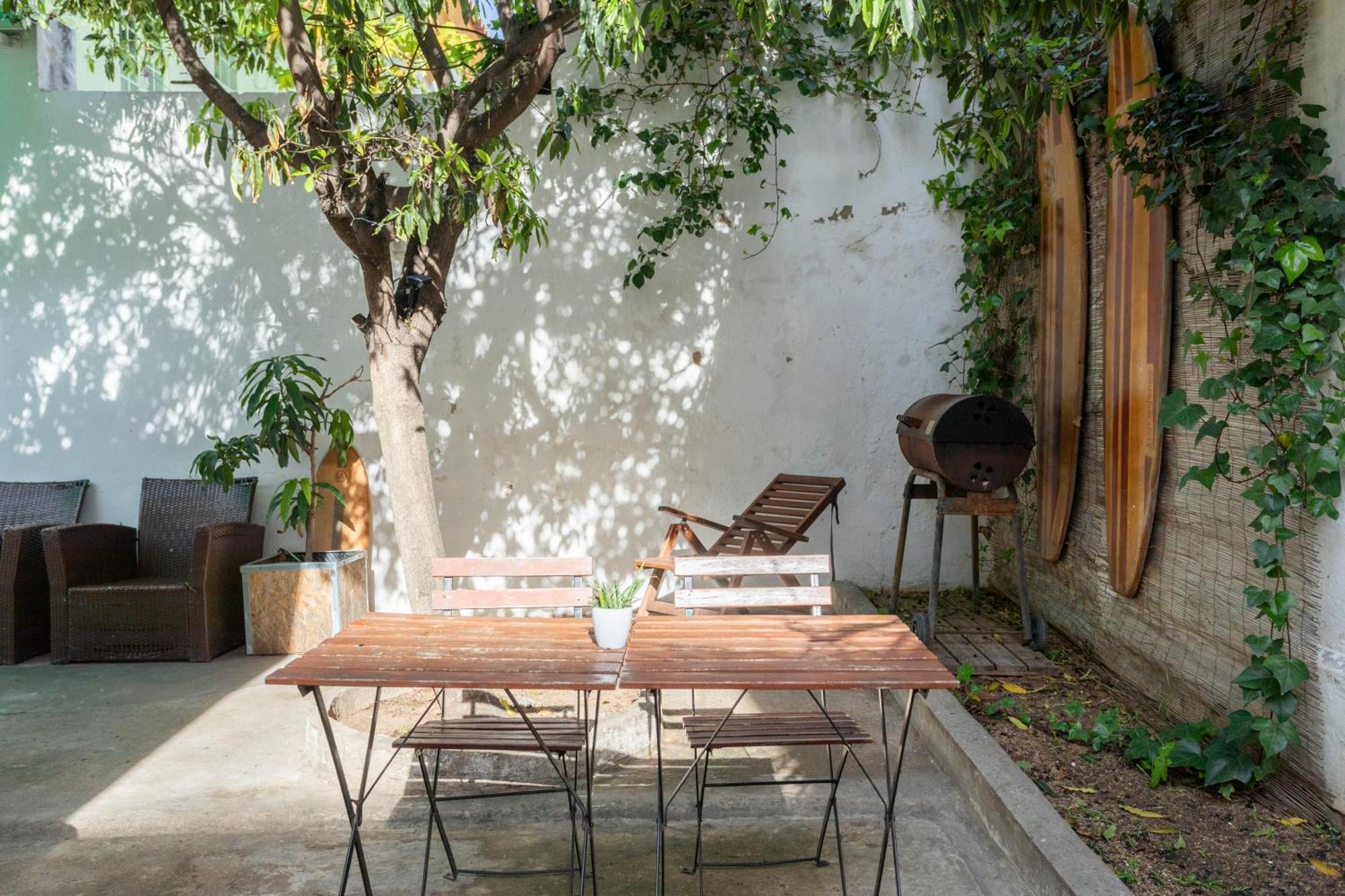 Le Penguin Hostel Faro Eksteriør bilde